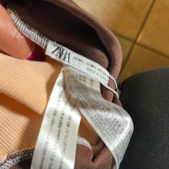 Zara Orange and White Tank Top with Color-Block Design - Picture 2 of 15